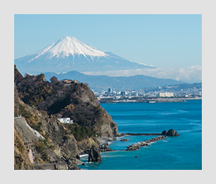 富士と駿河湾がお出迎え！